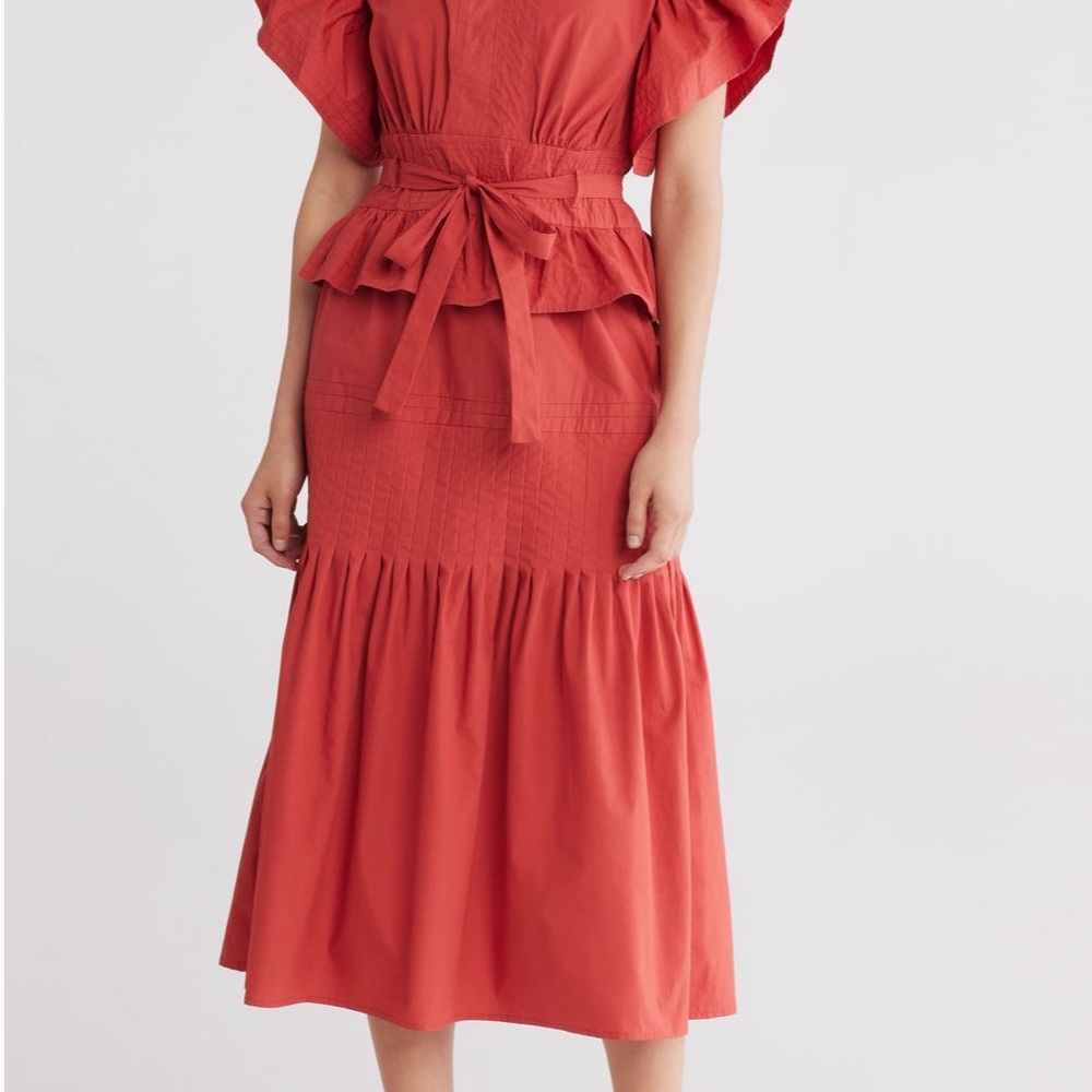 Elegant Coral Midi Dress